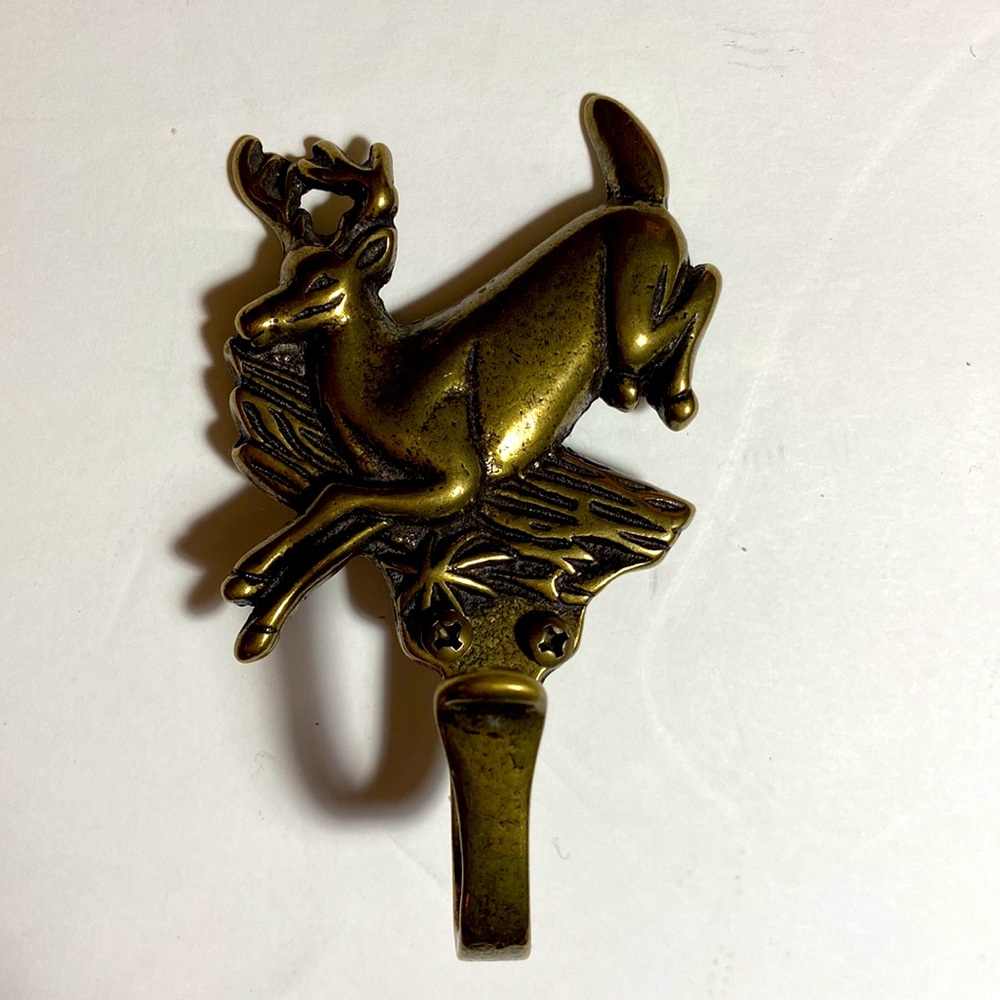 Natural Wonder Deer Brass Hook, Antique Brass